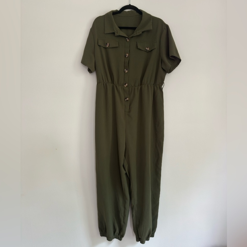Olive Green‎ Button-Up Jumpsuit